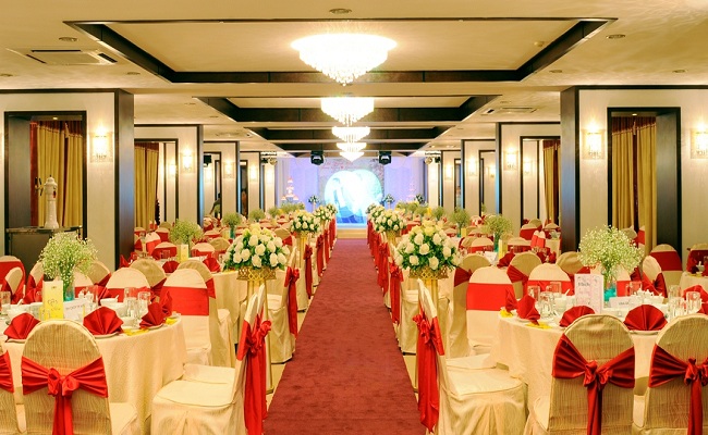 30 mẫu thiết kế không gian nhà hàng tiệc cưới sang trọng và tiện ...