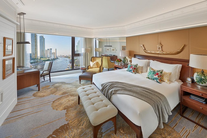 Phòng Suite trong khách sạn 5 sao đã được nâng cấp đầy đủ với thiết kế sang trọng và tiện nghi cao cấp. Cho phép du khách tận hưởng không gian sống lý tưởng với đầy đủ tiện nghi để thụ đắm trong kỳ nghỉ.