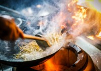Bếp nóng là gì? 3 Điều về Bếp nóng trong Nhà hàng – Khách sạn bạn cần biết