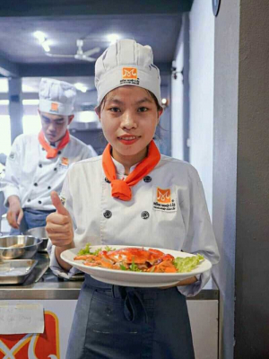 TRẦN THỊ NHI