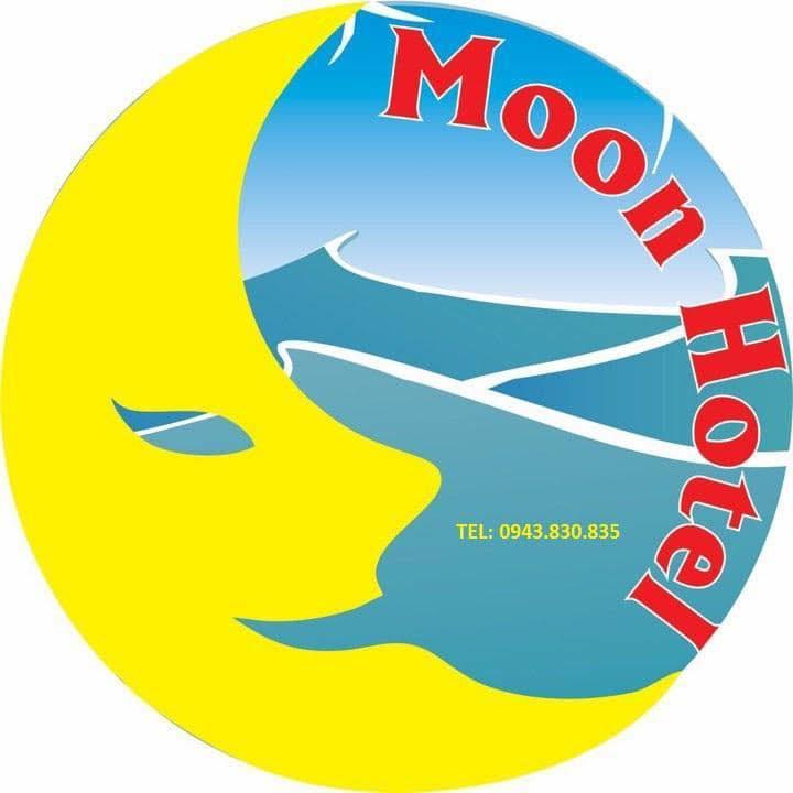 MOON HOTEL