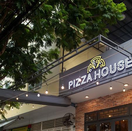 Nhà Hàng Pizza House 