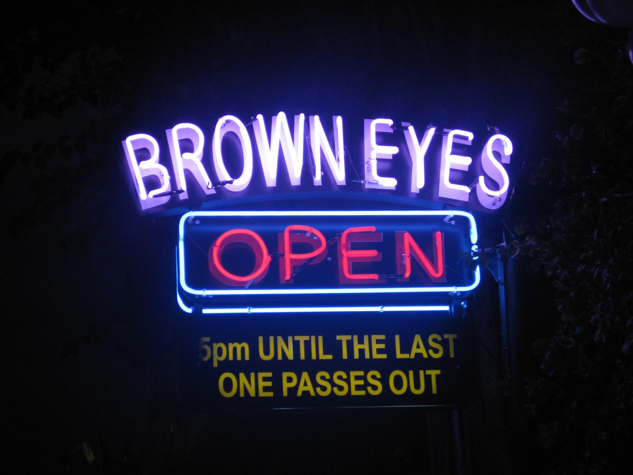 BROWN EYES BAR